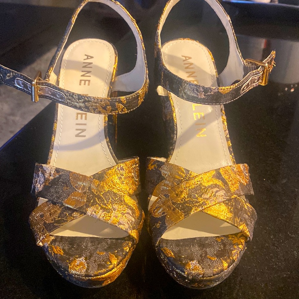 Anne Klein heels